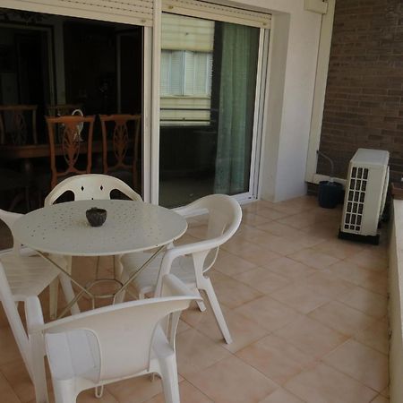Tarragona Apartment โรเซส ภายนอก รูปภาพ
