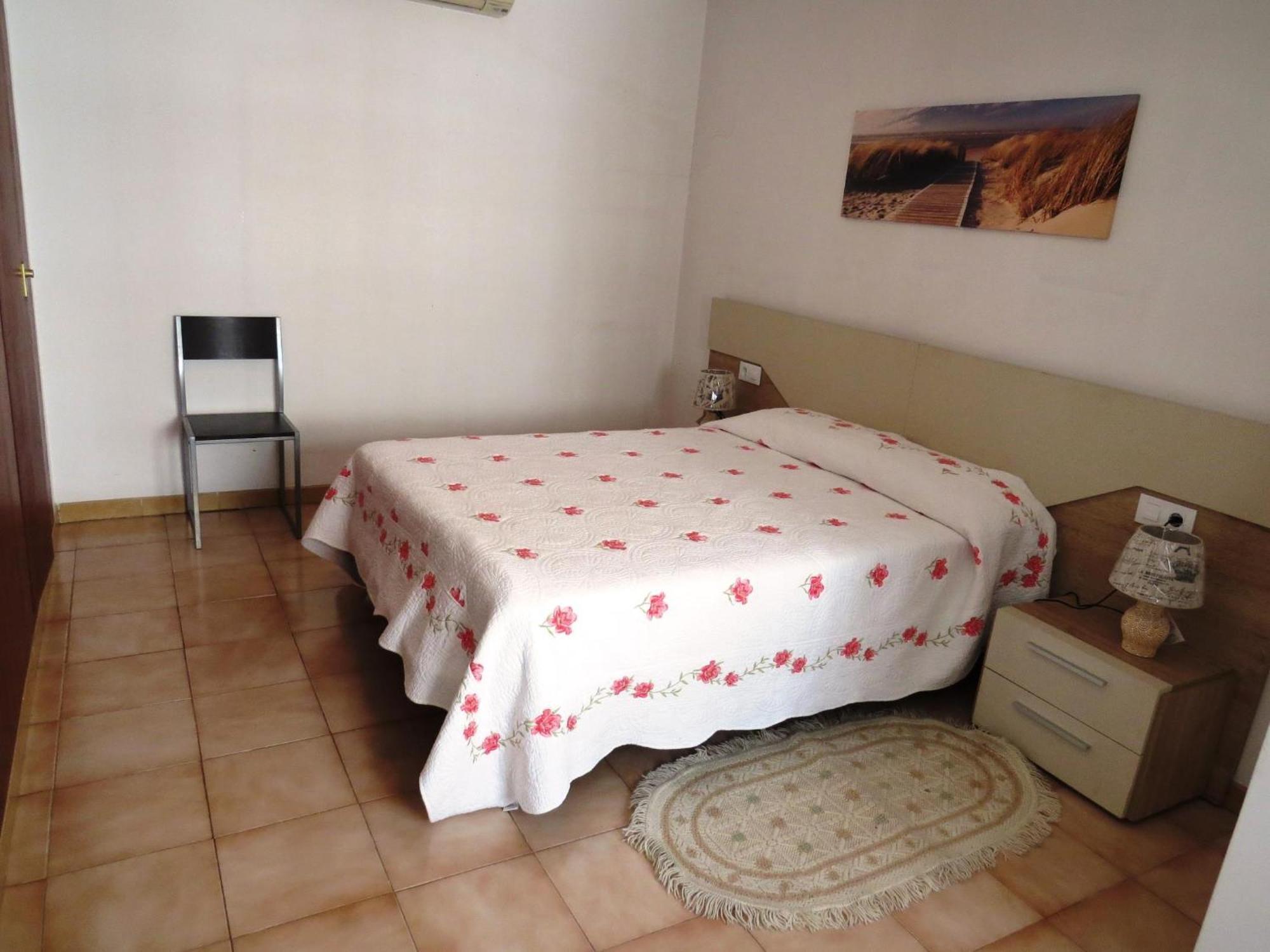 Tarragona Apartment โรเซส ภายนอก รูปภาพ